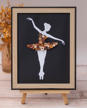 Cadre "Danseuse boisée"